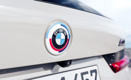 2023 BMW M3 Touring Badge Wallpapers 450x275 (112)