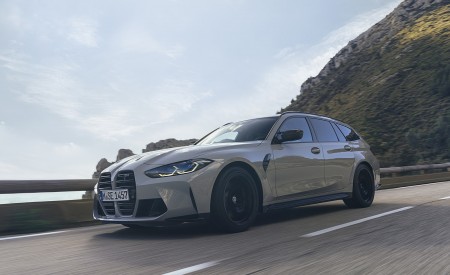 2023 BMW M3 Touring Front Three-Quarter Wallpapers 450x275 (14)