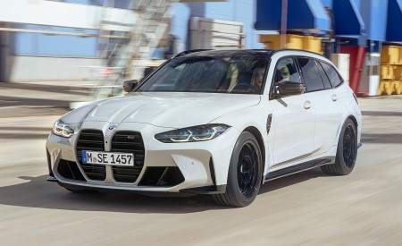 2023 BMW M3 Touring Front Three-Quarter Wallpapers 450x275 (30)