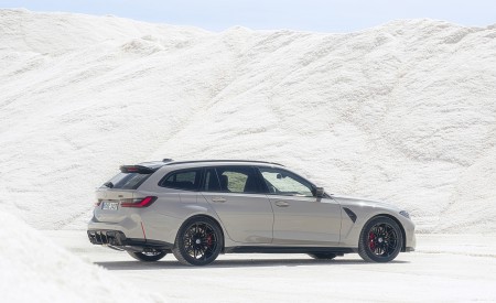 2023 BMW M3 Touring Rear Three-Quarter Wallpapers 450x275 (81)