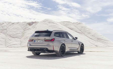 2023 BMW M3 Touring Rear Three-Quarter Wallpapers 450x275 (82)