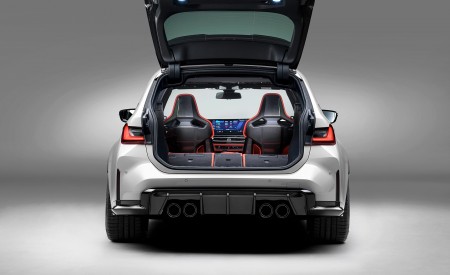 2023 BMW M3 Touring Trunk Wallpapers  450x275 (140)