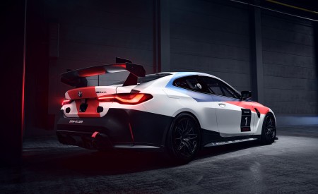 2023 BMW M4 GT4 Rear Three-Quarter Wallpapers 450x275 (2)