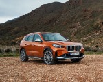 2023 BMW X1 xDrive23i Front Three-Quarter Wallpapers 150x120 (44)