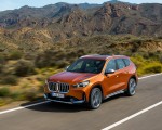2023 BMW X1 xDrive23i Front Three-Quarter Wallpapers 150x120 (35)