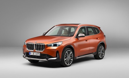 2023 BMW X1 xDrive23i Front Three-Quarter Wallpapers 450x275 (139)