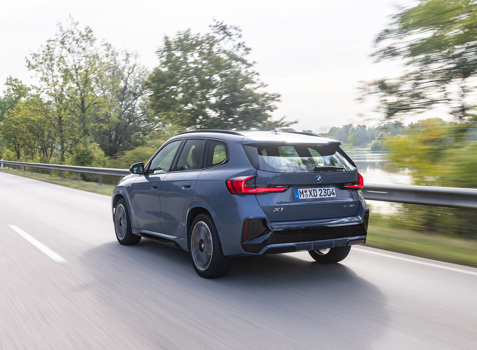 2023 BMW X1 xDrive23i Rear Three-Quarter Wallpapers (13)