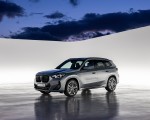 2023 BMW X1 xDrive30e Front Three-Quarter Wallpapers 150x120 (18)