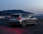 2023 BMW X1 xDrive30e Rear Three-Quarter Wallpapers 150x120 (12)