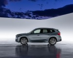 2023 BMW X1 xDrive30e Side Wallpapers 150x120 (24)
