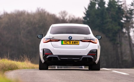 2023 BMW i4 eDrive40 UK version Rear Wallpapers 450x275 (9)