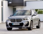 2023 BMW iX1 xDrive30 Front Wallpapers 150x120 (36)