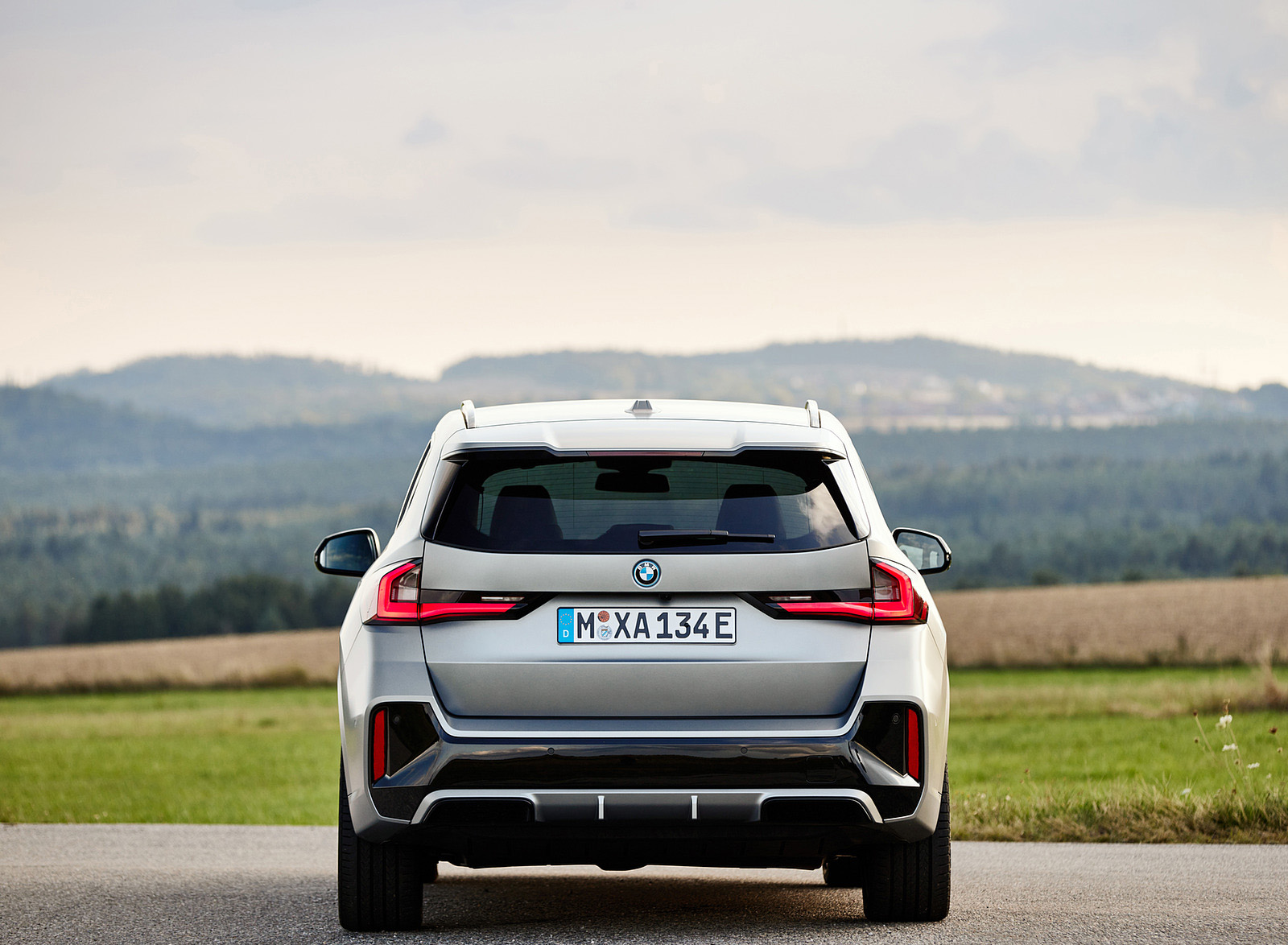 2023 BMW iX1 xDrive30 Rear Wallpapers #43 of 152