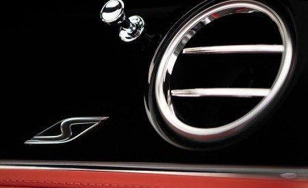 2023 Bentley Continental GTC S Interior Detail Wallpapers 450x275 (9)