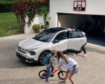 2023 Citroen e-C4 X Front Three-Quarter Wallpapers 150x120 (3)