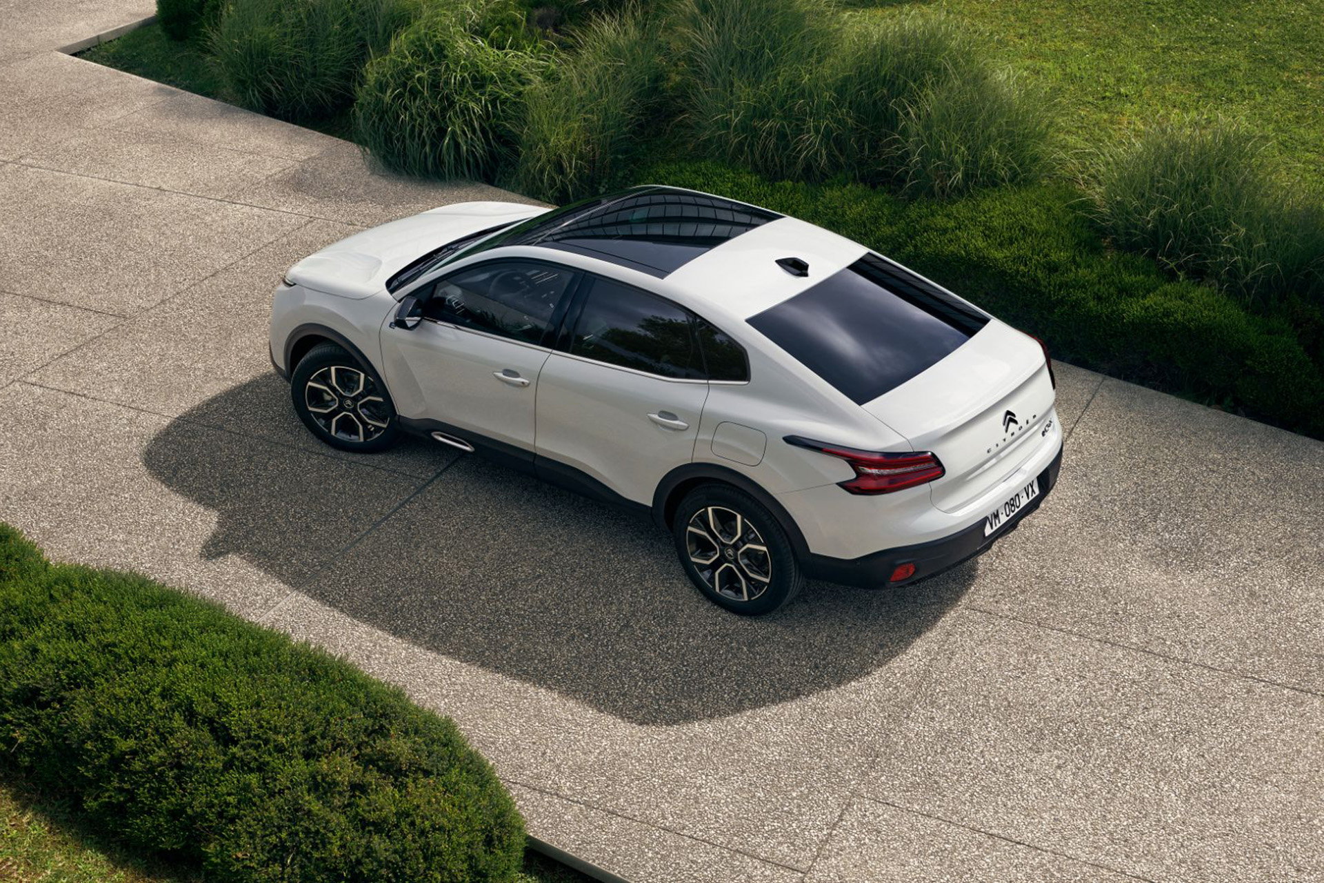 2023 Citroen e-C4 X Rear Three-Quarter Wallpapers (7)