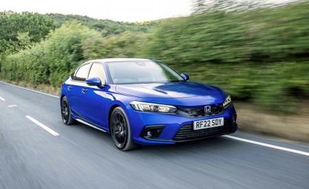 2023 Honda Civic e:HEV (UK-Spec) Front Three-Quarter Wallpapers 450x275 (7)