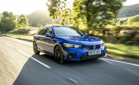 2023 Honda Civic e:HEV (UK-Spec) Front Three-Quarter Wallpapers 450x275 (8)