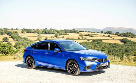 2023 Honda Civic e:HEV (UK-Spec) Front Three-Quarter Wallpapers 450x275 (21)