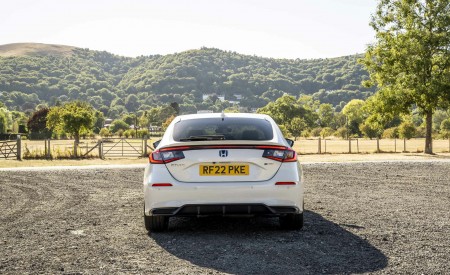 2023 Honda Civic e:HEV (UK-Spec) Rear Wallpapers 450x275 (77)