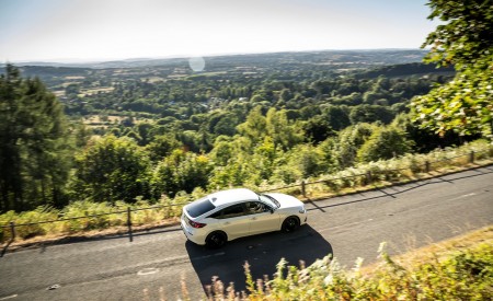 2023 Honda Civic e:HEV (UK-Spec) Top Wallpapers 450x275 (63)
