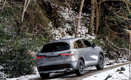 2023 Honda HR-V Sport (US-Spec) Rear Three-Quarter Wallpapers 450x275 (15)