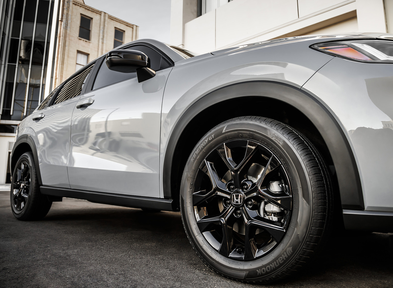 2023 Honda HR-V Sport (US-Spec) Wheel Wallpapers (10)