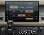 2023 Land Rover Defender 130 Central Console Wallpapers 150x120 (33)