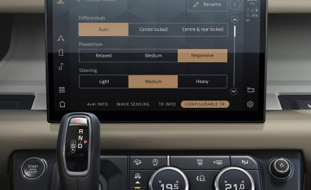 2023 Land Rover Defender 130 Central Console Wallpapers 450x275 (33)