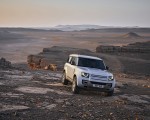 2023 Land Rover Defender 130 Front Wallpapers 150x120 (12)