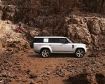 2023 Land Rover Defender 130 Side Wallpapers 150x120 (14)