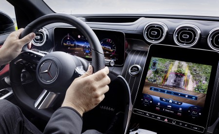 2023 Mercedes-Benz GLC Plug-in-Hybrid AMG Line MANUFAKTUR (Color: Diamond White Bright) Central Console Wallpapers 450x275 (55)