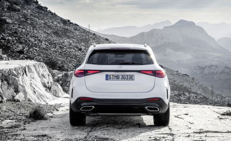 2023 Mercedes-Benz GLC Plug-in-Hybrid AMG Line MANUFAKTUR (Color: Diamond White Bright) Rear Wallpapers 450x275 (32)