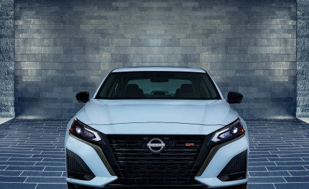 2023 Nissan Altima Front Wallpapers 450x275 (7)