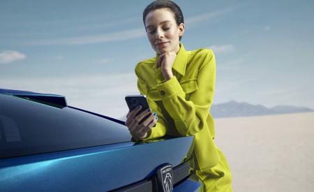 2023 Peugeot 408 PHEV (Color: Obsession Blue) Detail Wallpapers 450x275 (49)