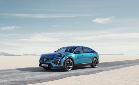 2023 Peugeot 408 PHEV (Color: Obsession Blue) Front Three-Quarter Wallpapers 450x275 (6)