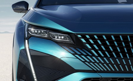 2023 Peugeot 408 PHEV (Color: Obsession Blue) Headlight Wallpapers 450x275 (32)