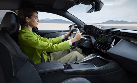 2023 Peugeot 408 PHEV (Color: Obsession Blue) Interior Wallpapers 450x275 (53)