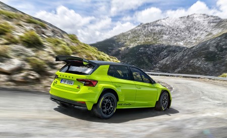 2023 Skoda Fabia RS Rally2 Rear Three-Quarter Wallpapers 450x275 (9)