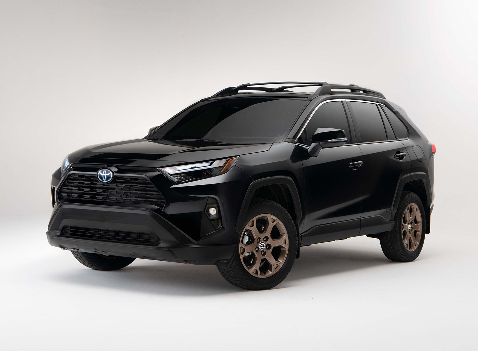 2023 Toyota RAV4 Hybrid Woodland Edition Front Three-Quarter Wallpapers (1)