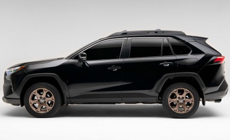 2023 Toyota RAV4 Hybrid Woodland Edition Side Wallpapers 450x275 (3)