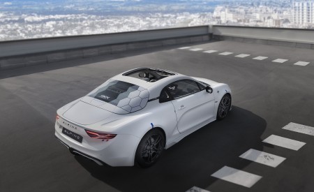 2022 Alpine A110 E-ternité Concept Rear Three-Quarter Wallpapers 450x275 (4)