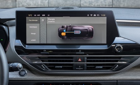 2022 Citroën C5 X Hybrid Central Console Wallpapers 450x275 (26)