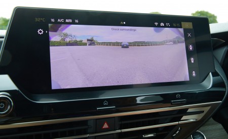 2022 Citroën C5 X Hybrid UK version Central Console Wallpapers 450x275 (56)