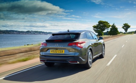 2022 Citroën C5 X Hybrid UK version Rear Wallpapers 450x275 (8)