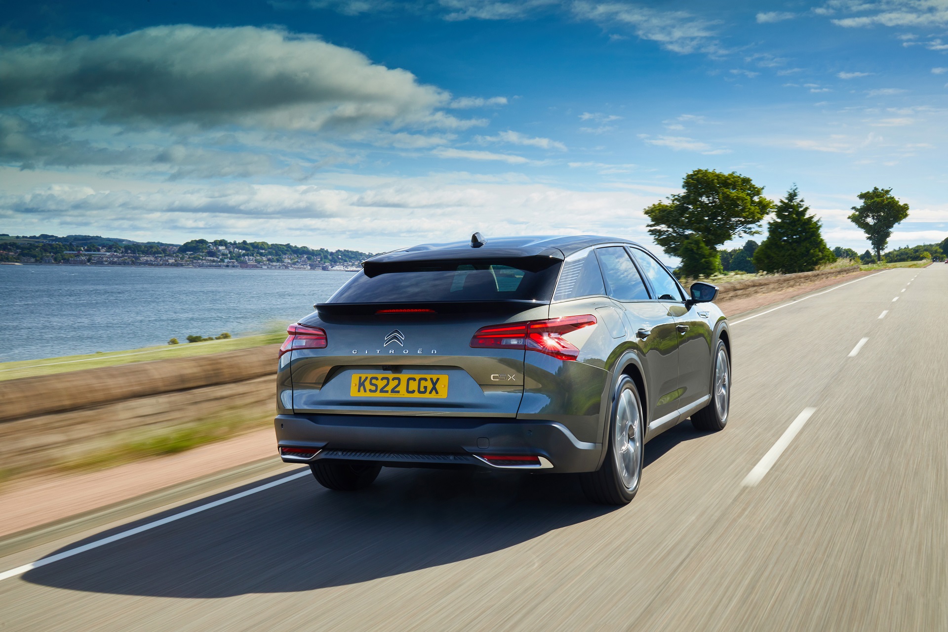 2022 Citroën C5 X Hybrid (UK-Spec) Rear Wallpapers (8)