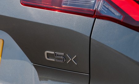2022 Citroën C5 X Hybrid UK version Tail Light Wallpapers 450x275 (43)