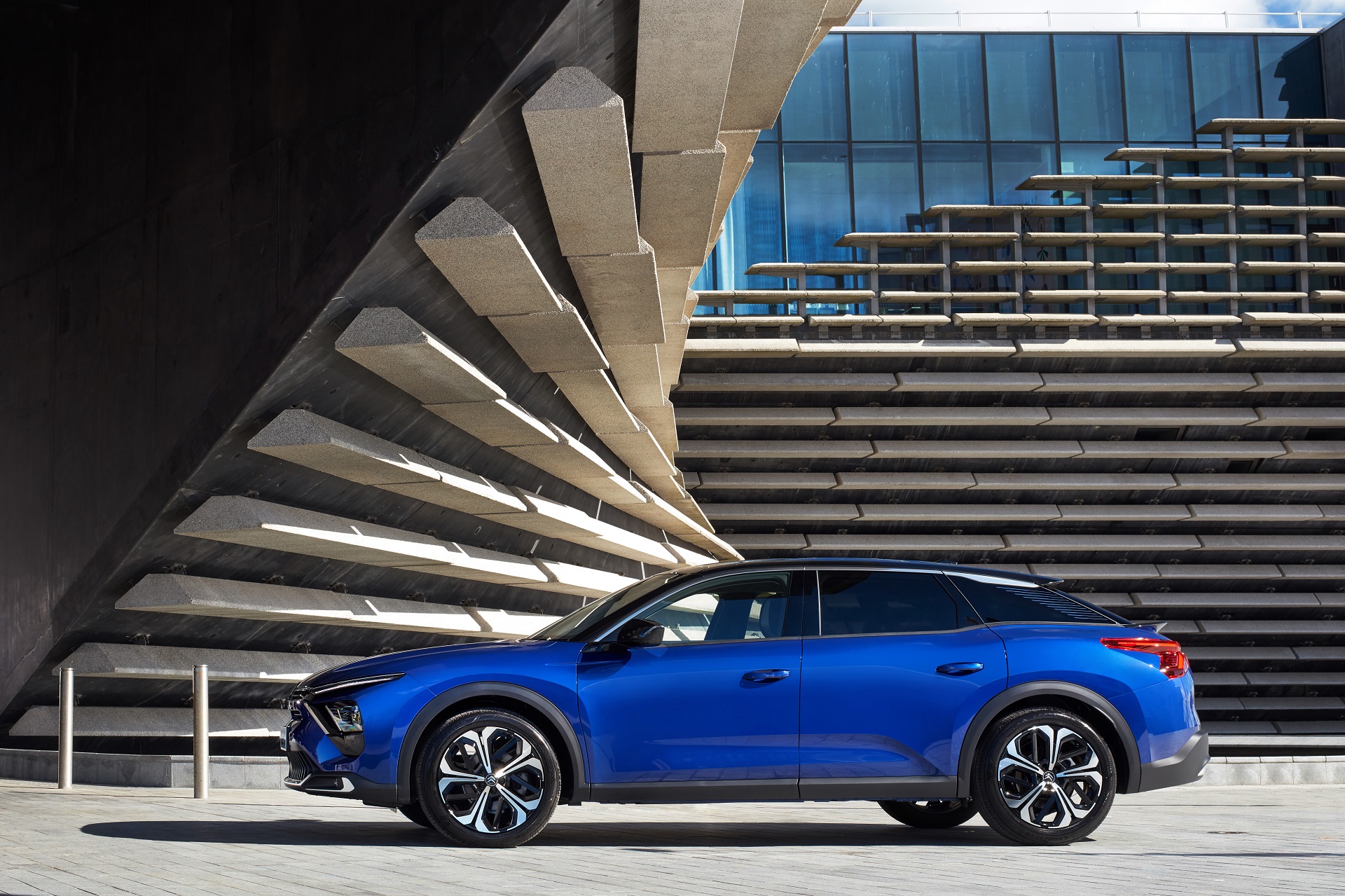 2022 Citroën C5 X UK version Side Wallpapers (11)