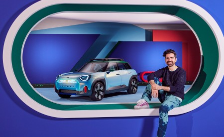 2022 MINI Aceman Concept Front Three-Quarter Wallpapers 450x275 (28)