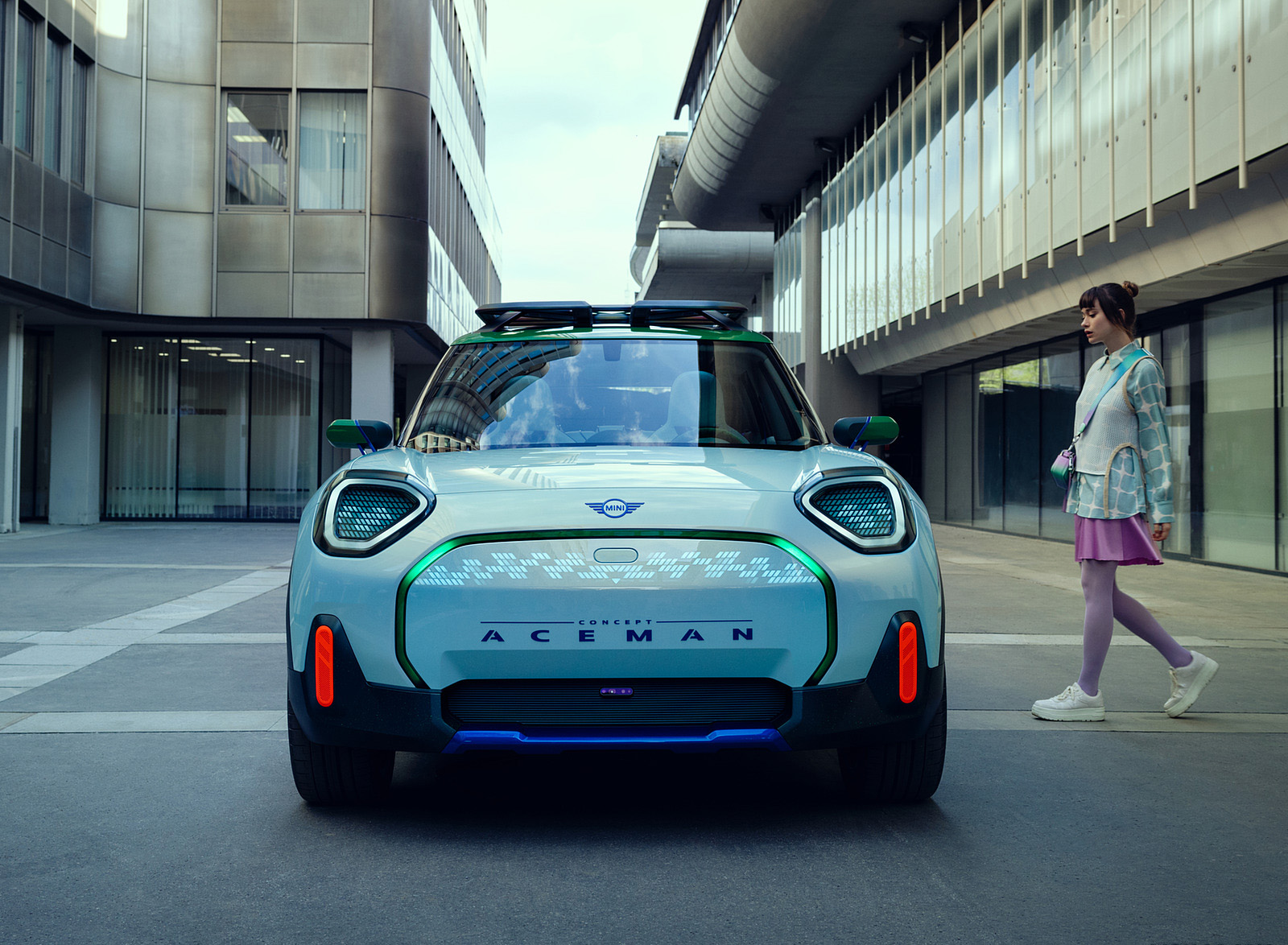 2022 MINI Aceman Concept Front Wallpapers  (4)